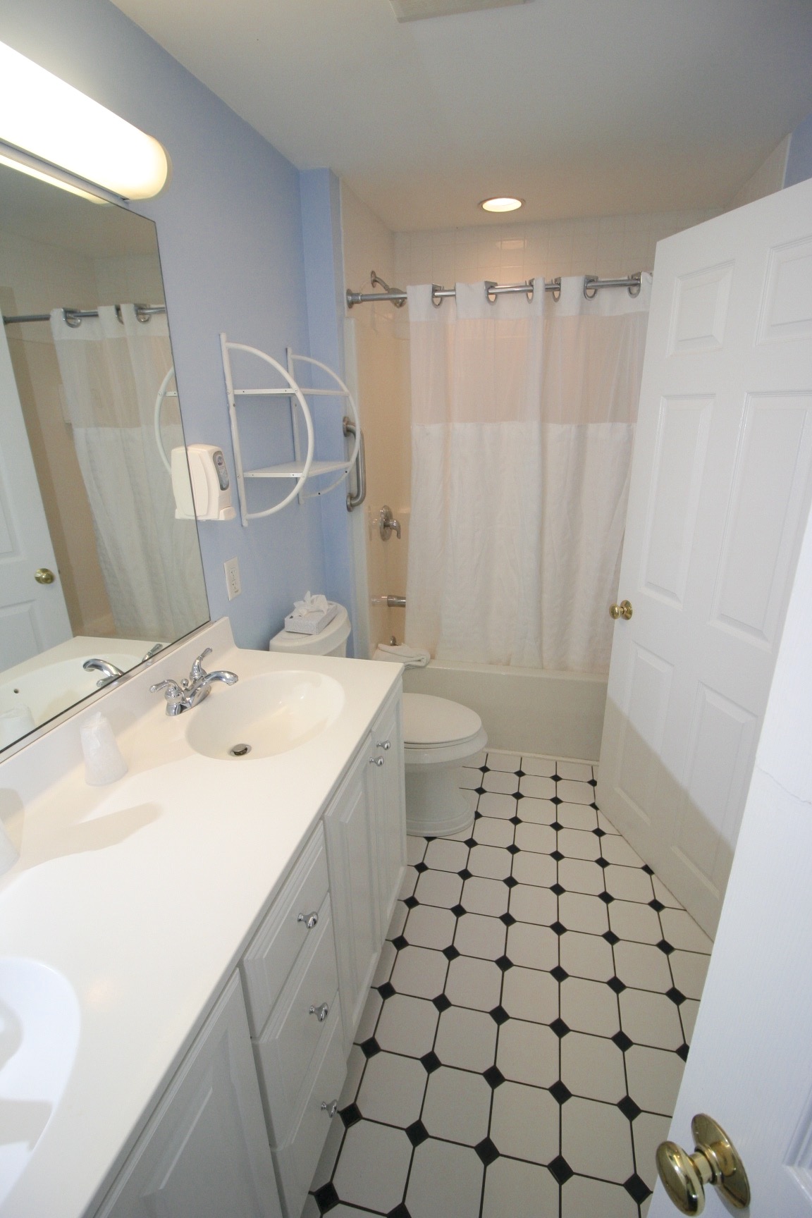 Loading Resort Image...